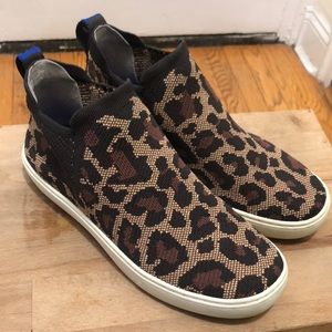 Rothy’s The Chelsea Wildcat size 7